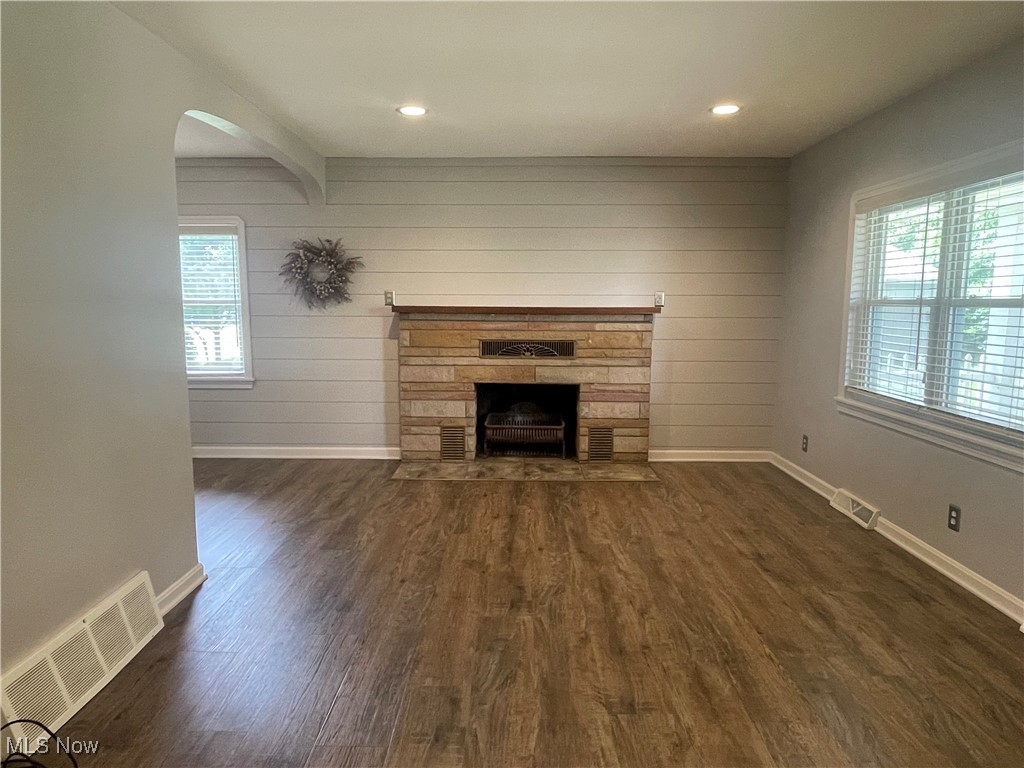 Pleasant View Glass Plant Add - Residential