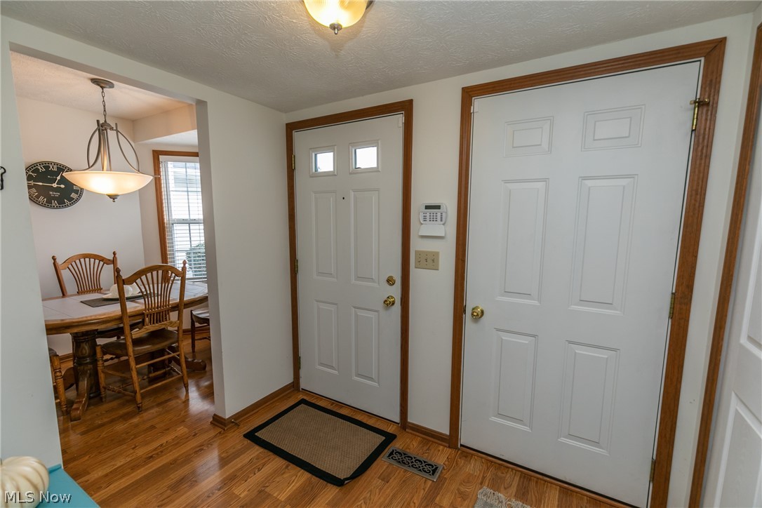 The Woods of Strongsville - Residential