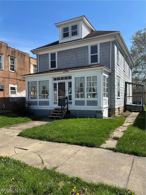 Homes For Sale - 175 W Ohio Avenue<br/> Mahoning County, Sebring, OH 44672