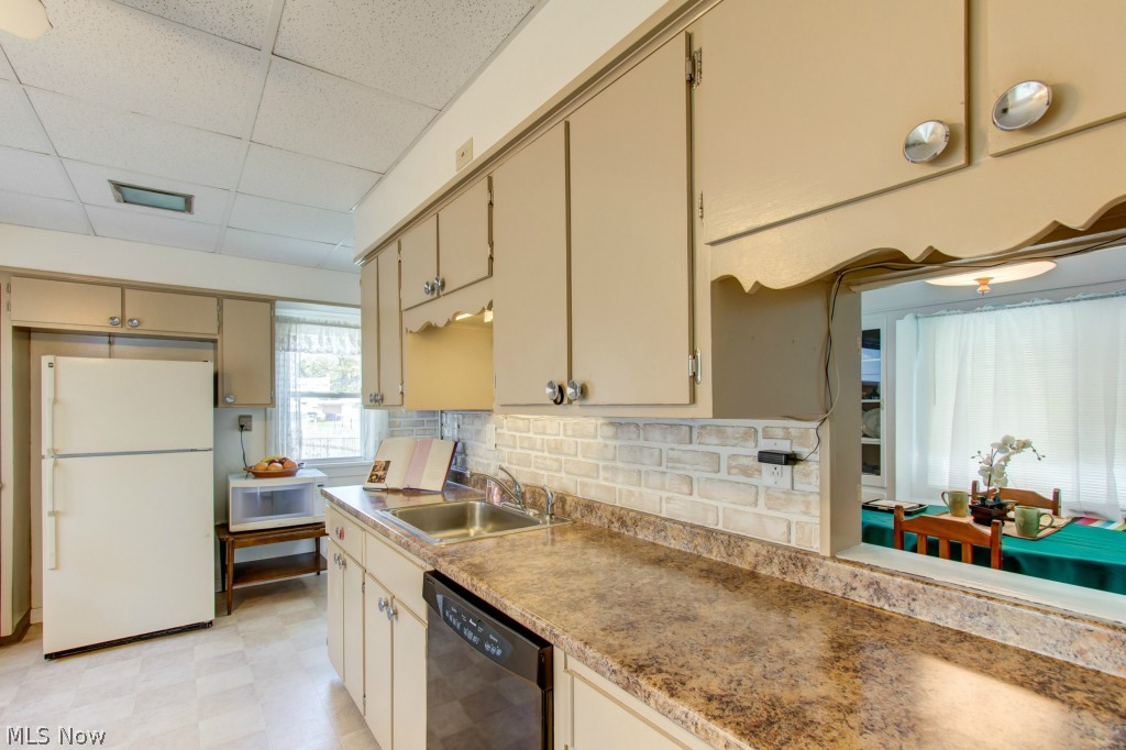 Coronado Realty Companys - Residential