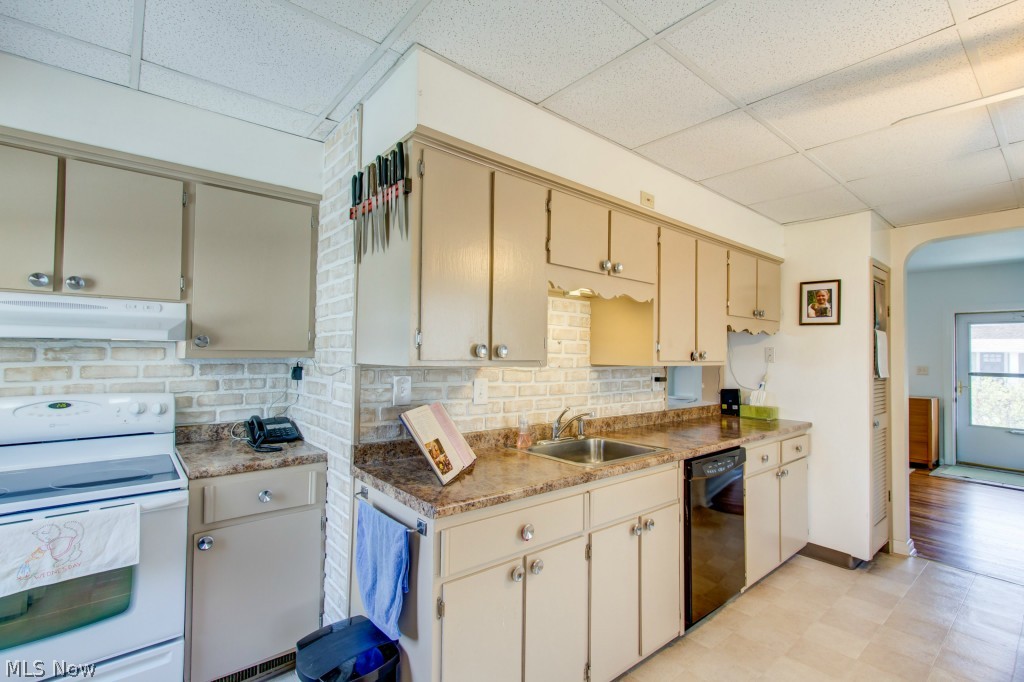 Coronado Realty Companys - Residential