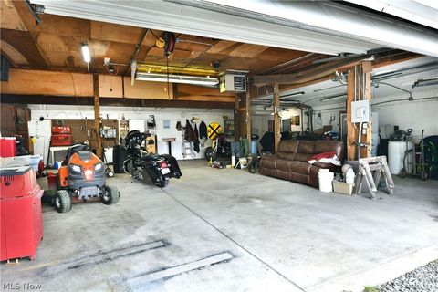 Tiny photo for 4995 Parkman Road NW, Warren, OH 44481 (MLS # 5204117)