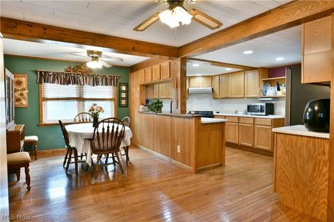 Tiny photo for 4995 Parkman Road NW, Warren, OH 44481 (MLS # 5204117)