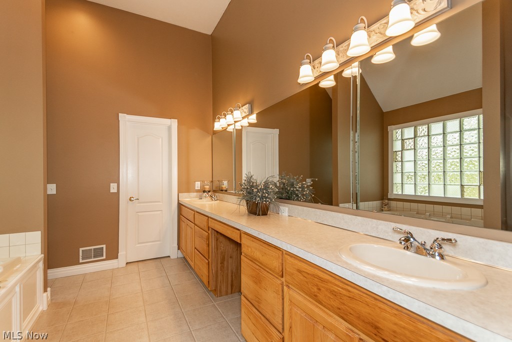 Shoreman Abbey Sub 7 - Residential