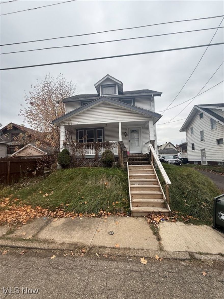 HOUSE AVAILABLE FOR RENT NOW IN CANTON
$1375 /month
$1375 Security deposit
4 bedrooms
1.5 bathroom
Tenant pays all utilities
Call or text to see today!
A pet at owner's discretion for non-refundable pet deposit and pet rent
$50 application fee per adult. Must show 2 x rent as income documented, ID. Criminal and eviction background checks state and national, and credit check.
If approved, security deposit DUE WITHIN 48 HOURS OF BEING APPROVED and units can be held maximum 3 weeks.
CALL OR TEXT TO SEE TODAY
Marketed by Licensed Realtor. We follow all Fair Housing Laws.