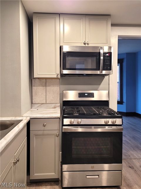 Tiny photo for 906 Harrison Avenue SW, Canton, OH 44706 (MLS # 5187496)