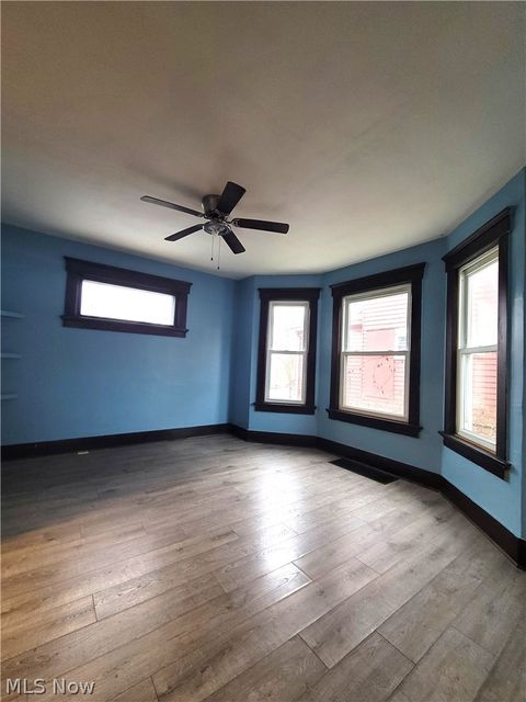 Tiny photo for 906 Harrison Avenue SW, Canton, OH 44706 (MLS # 5187496)