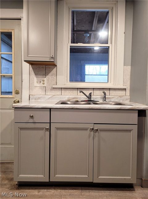 Tiny photo for 906 Harrison Avenue SW, Canton, OH 44706 (MLS # 5187496)