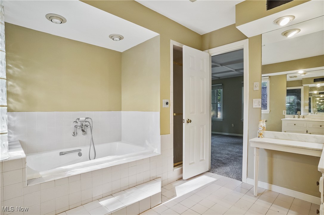 Lake Forest - Residential