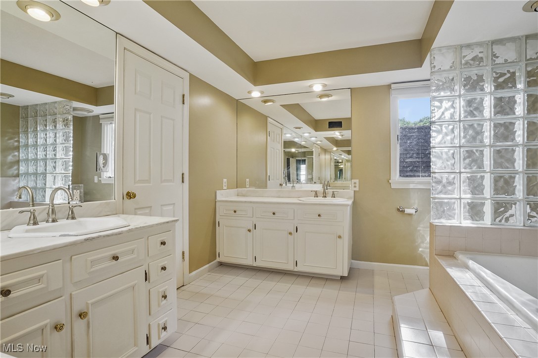 Lake Forest - Residential