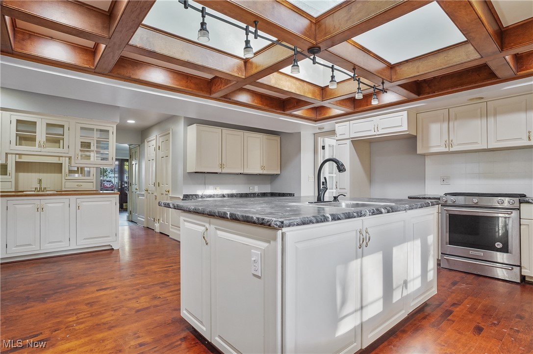 Lake Forest - Residential