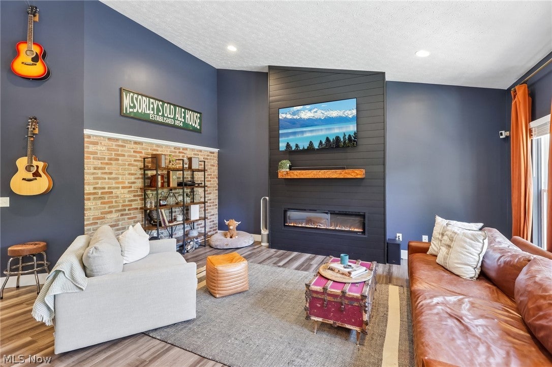 4681 Boulder Lane