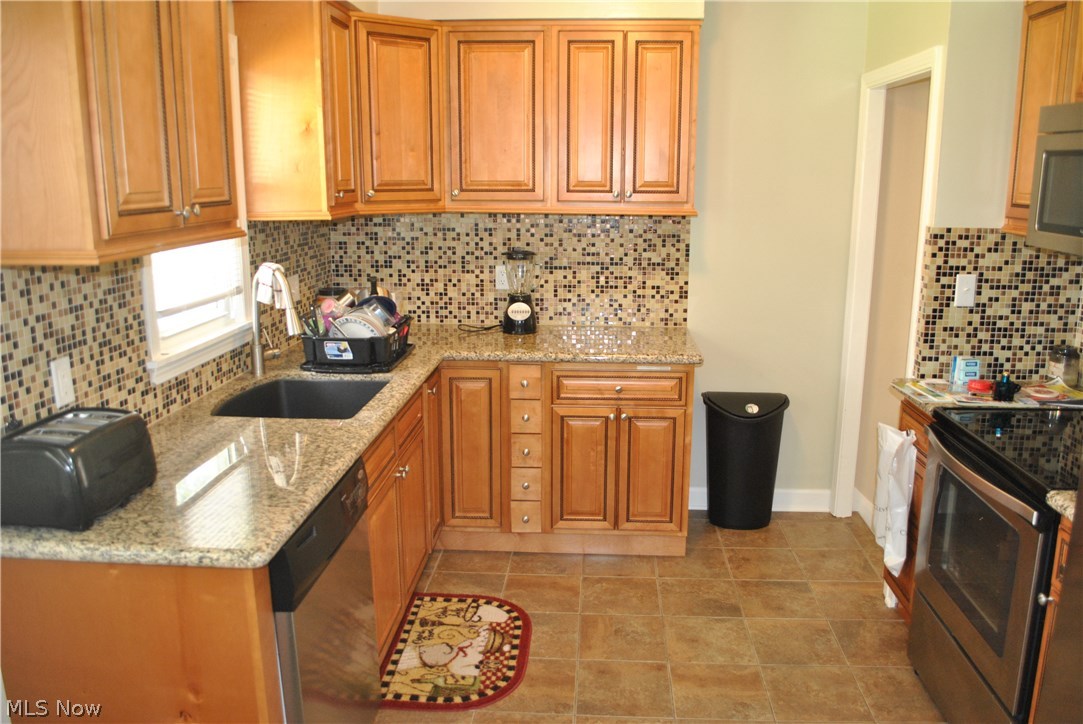 Kares Homes Inc - Residential