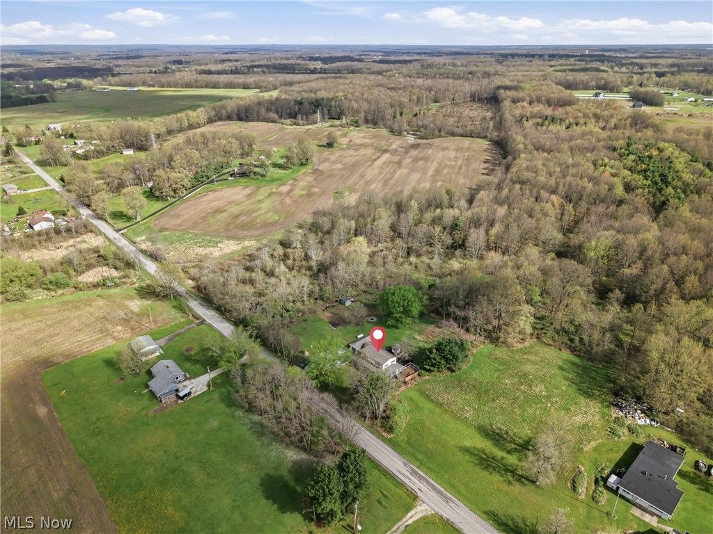 Photo of 13836 Ellsworth Road, Berlin Center, OH 44401 (MLS # 5201901)