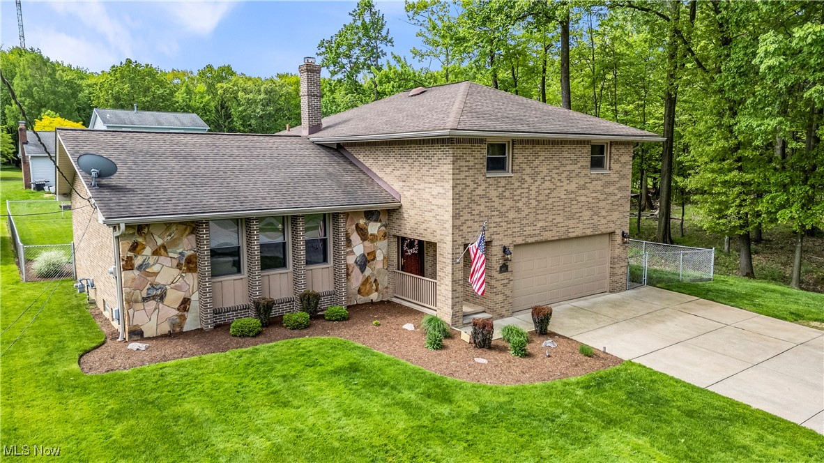 4617 Bruening Drive, Parma, Ohio image 3