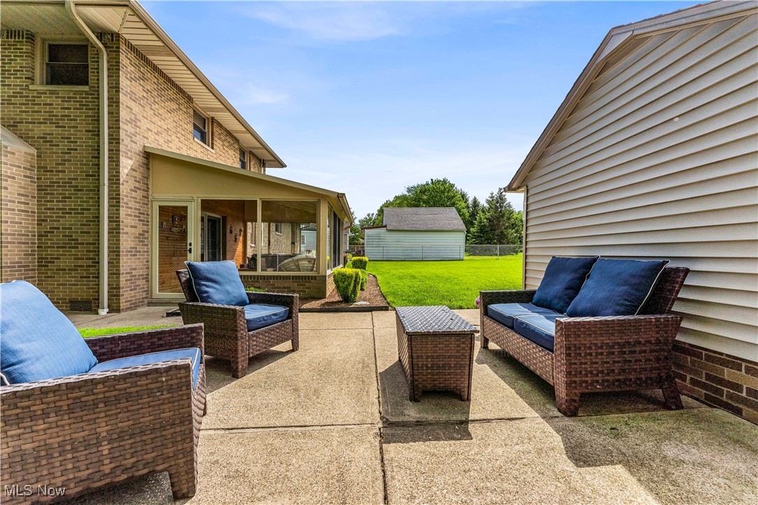 4617 Bruening Drive, Parma, Ohio image 45