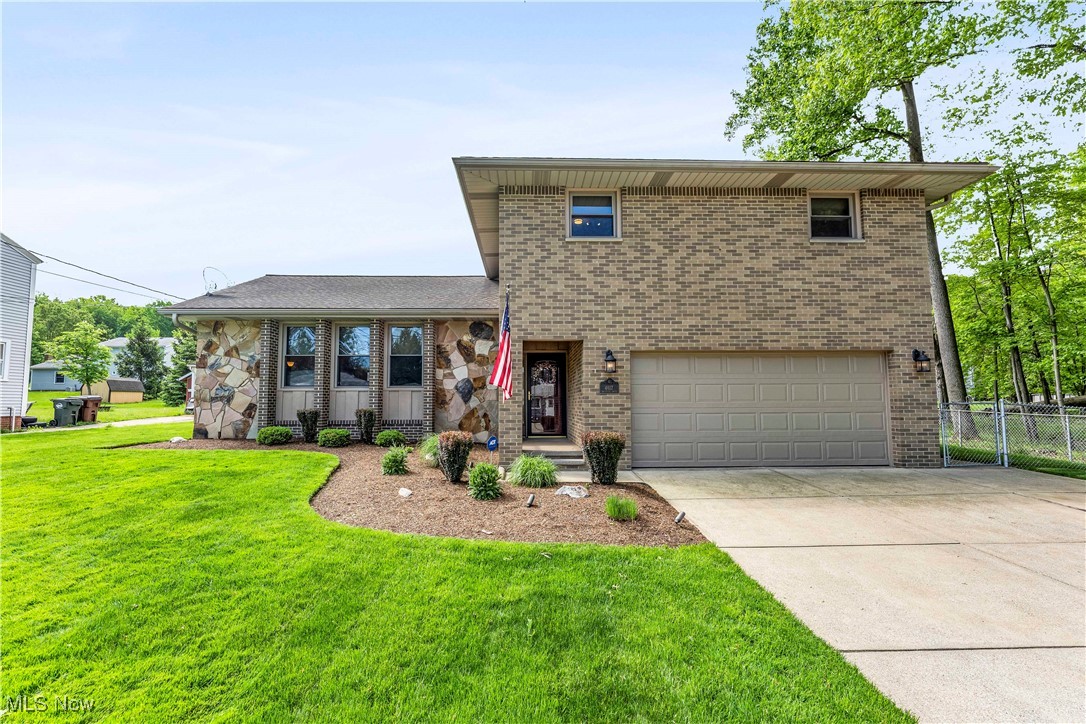 4617 Bruening Drive, Parma, Ohio image 2