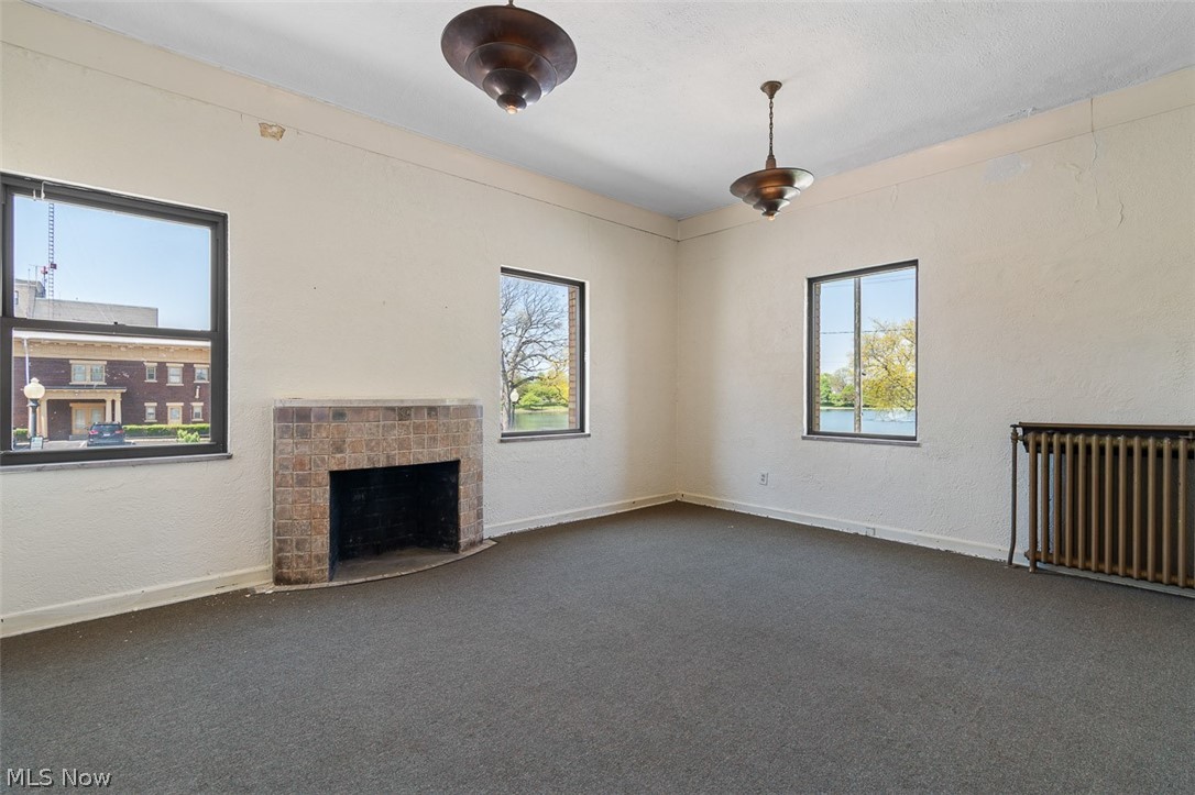 Barberton - Commercial Sale