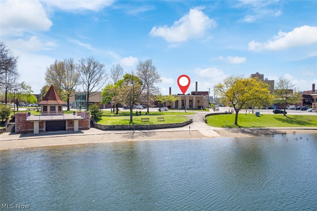 Barberton - Commercial Sale