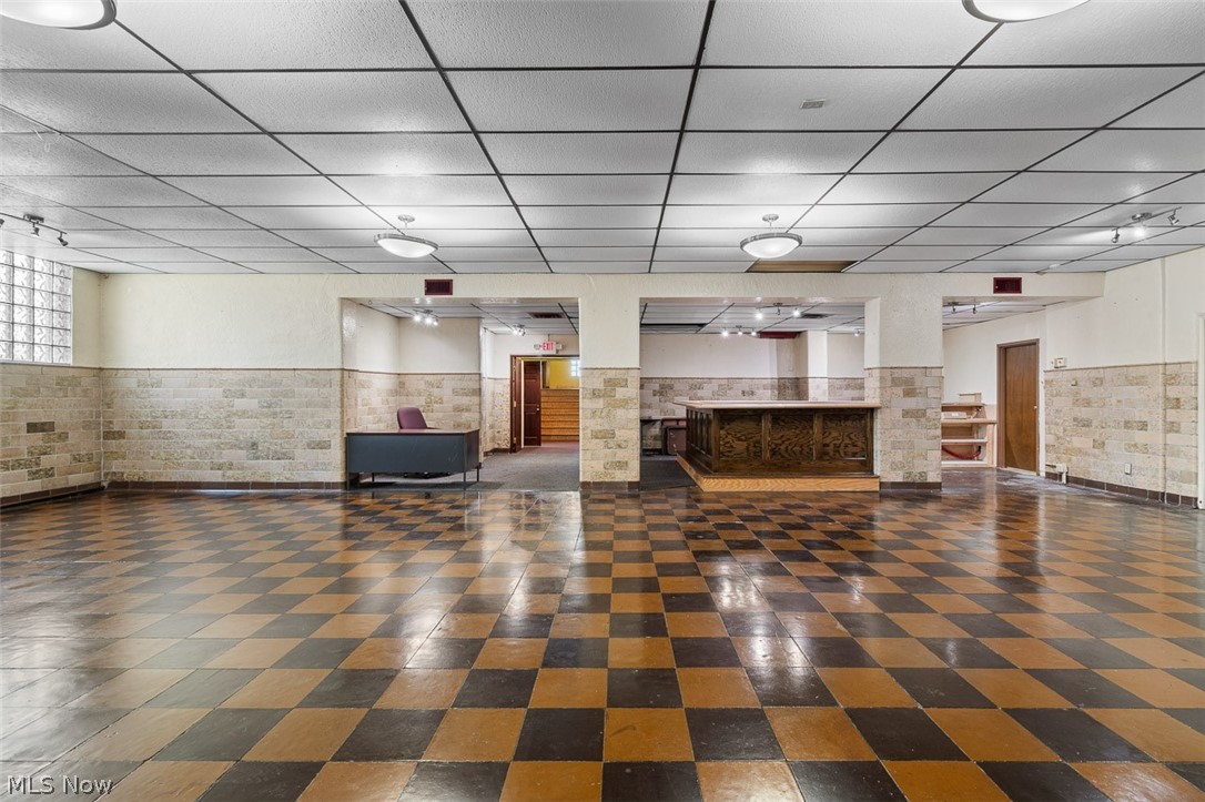Barberton - Commercial Sale