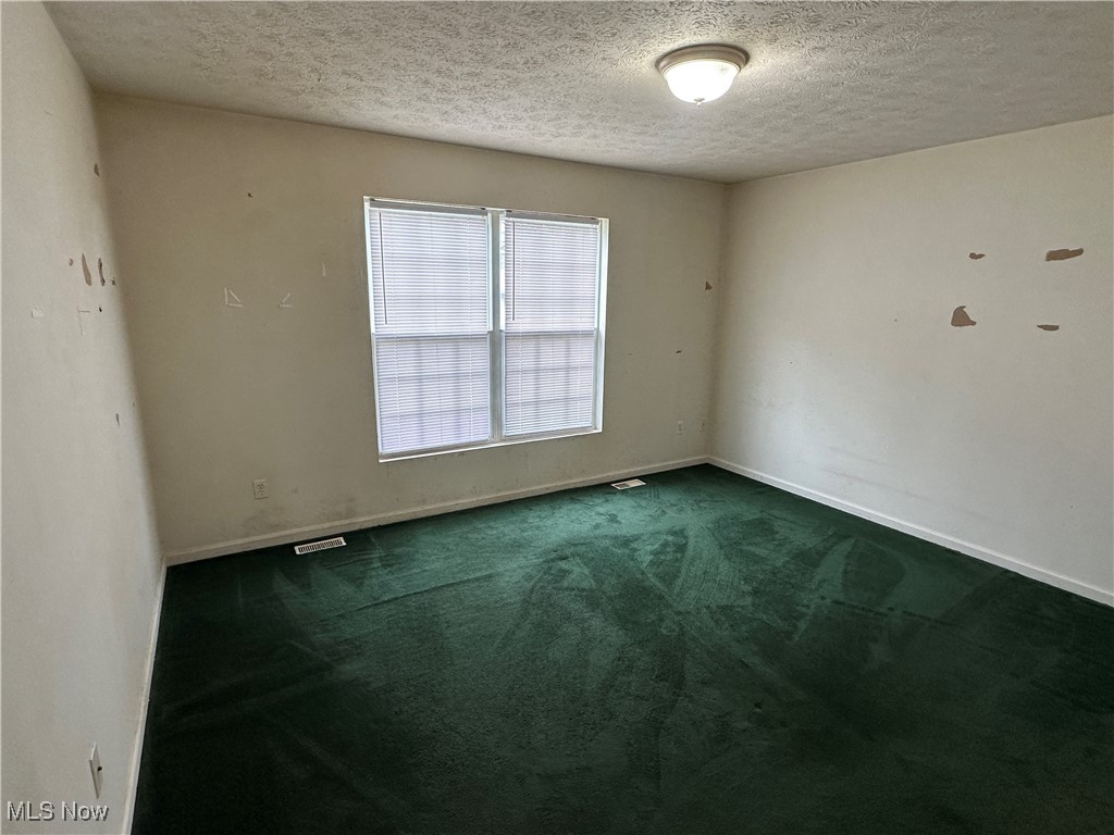 Cleveland, Ohio 44110, United States, 2 Bedrooms Bedrooms, ,2 BathroomsBathrooms,Residential,Active,156540