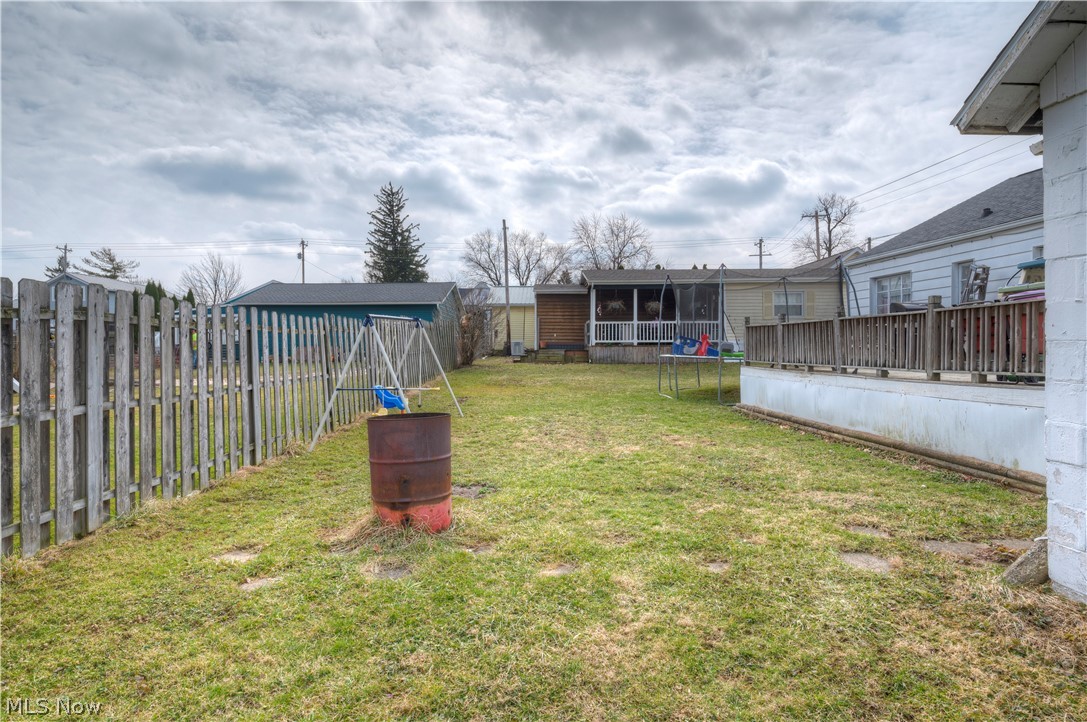 Village/New London - Residential