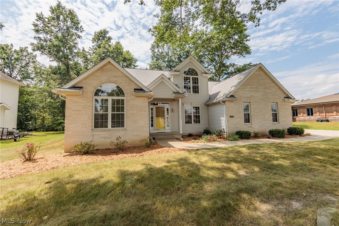 Immaculate single-owner colonial featuring four bedrooms and two-and-a-half baths. The first-floor owner's suite includes a walk-in closet and a luxurious soaking tub. A versatile second bedroom or den on the main level offers flexibility. Upstairs, two spacious bedrooms complement a loft area. The heart of the home is the vaulted two-story family room, creating a sense of openness and light. The kitchen features an open design with a large island, ideal for convenient meal preparation. A first-floor laundry adds practicality and ease. Enjoy the charm of the three-season sun porch, perfect for relaxing days and evenings. Additional amenities include a two-car attached garage and a full-size basement, offering ample storage or potential for further customization.
Home Warranty