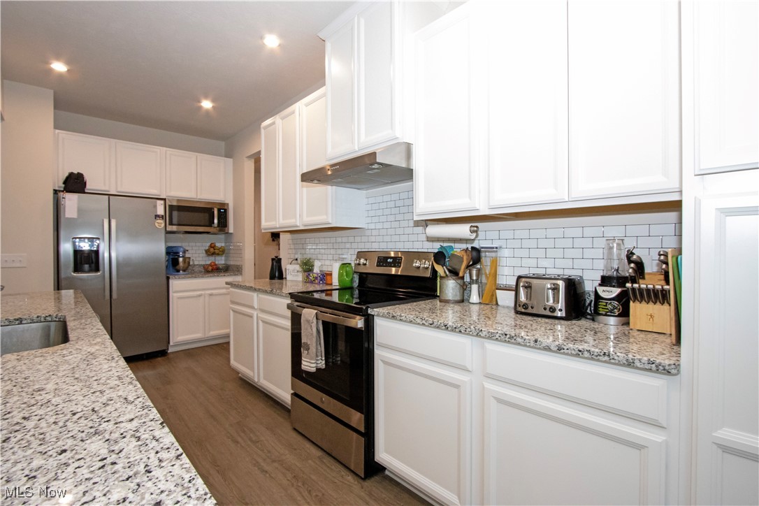 Wooster, Ohio 44691, United States, 3 Bedrooms Bedrooms, ,3 BathroomsBathrooms,Residential,Active,121330