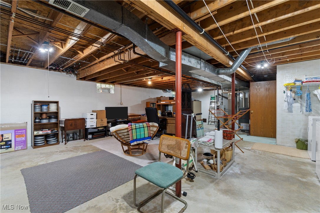 Williamsburg Estates - Residential