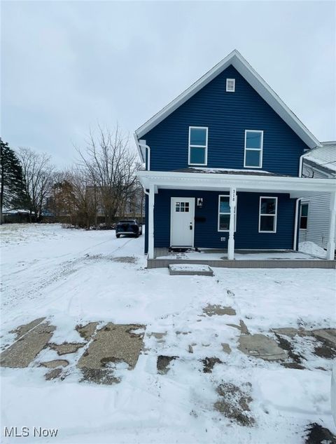 Photo of 318 High Street, Sandusky, OH 44870 (MLS # 5179719)