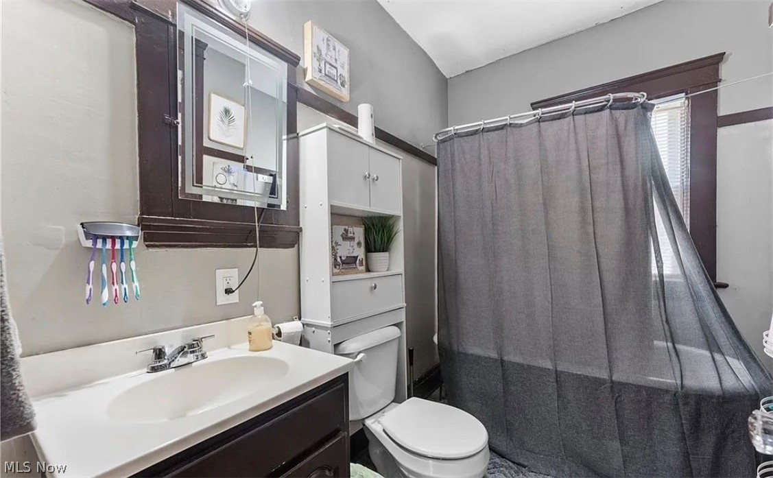 Applewood - Residential Income