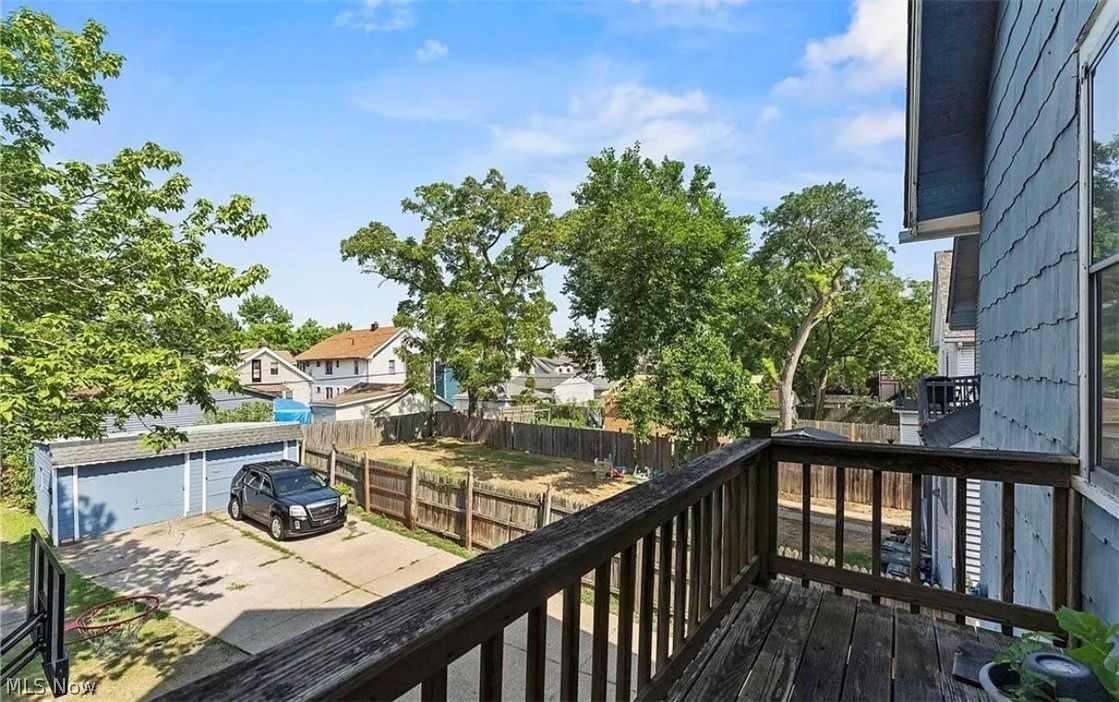 Applewood - Residential Income