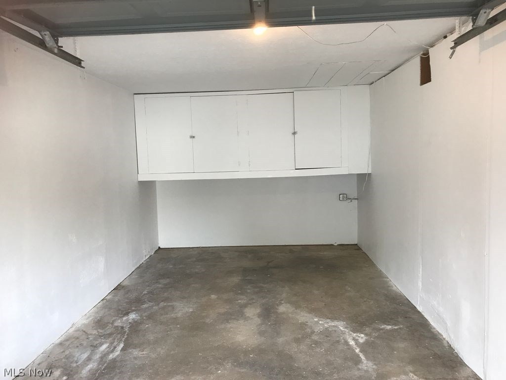 Aurora Shores Condo - Residential