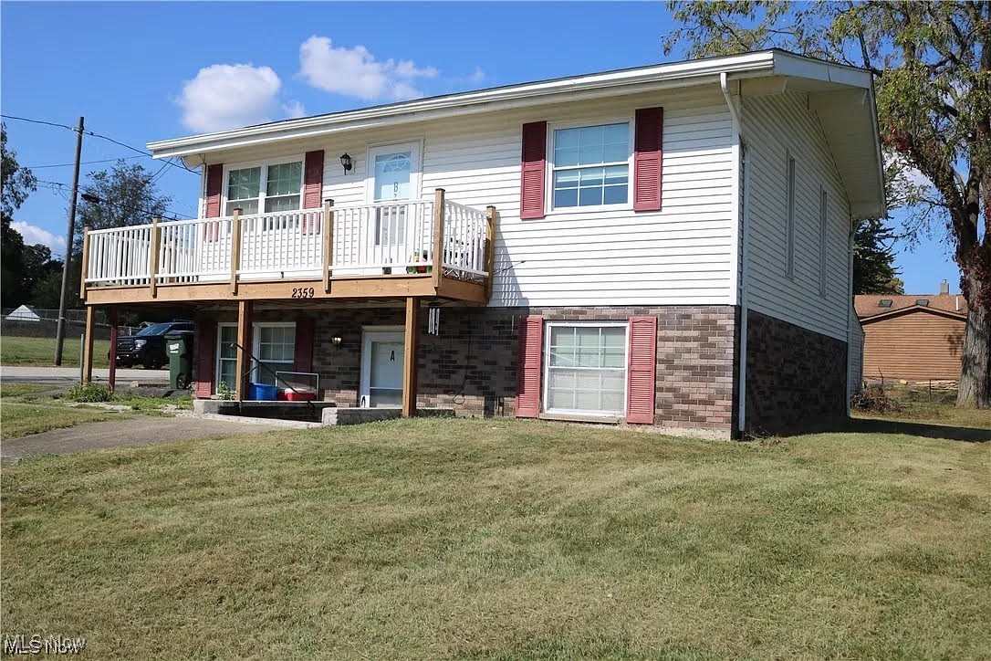 Lakemore, Ohio 44250, United States, 4 Bedrooms Bedrooms, ,2 BathroomsBathrooms,Residential,Contingent,208307