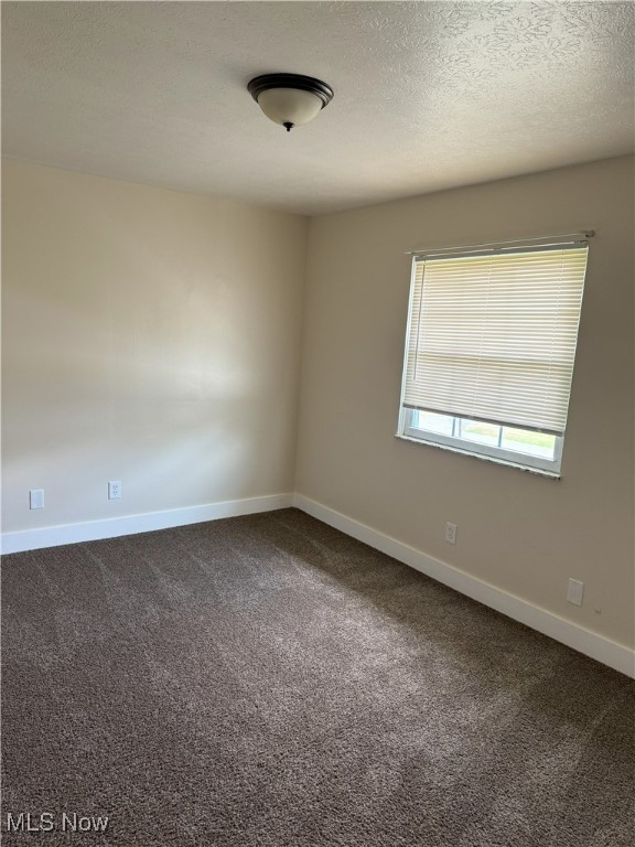 Lakemore, Ohio 44250, United States, 4 Bedrooms Bedrooms, ,2 BathroomsBathrooms,Residential,Contingent,208307