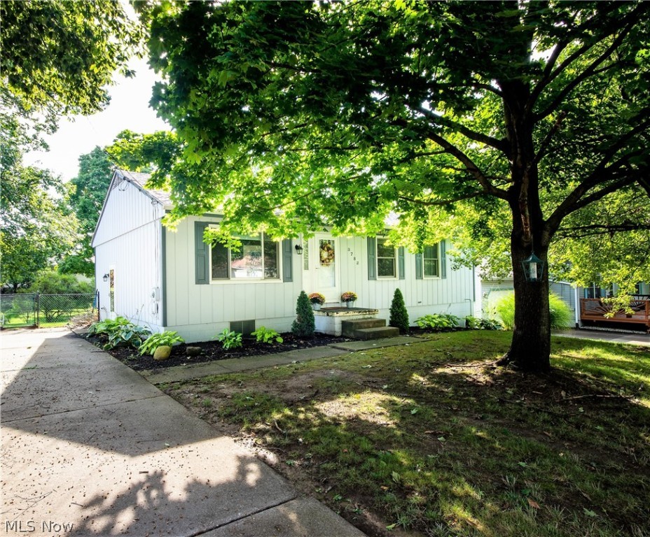 Welcome to this spacious 3 bedroom 2.5 bath ranch. It's ready for you to move in and make it your home! The Master bedroom includes a full bath. Granite countertops throughout the kitchen and bathrooms. Finished basement includes an additional bedroom, a large media room, laundry area, and storage.
Enjoy the large deck and fenced in back yard. Property includes the shed and America's Preferred Home Warranty. Chicken coupe and screened in tent (on the deck) are not included with the sale of the home.