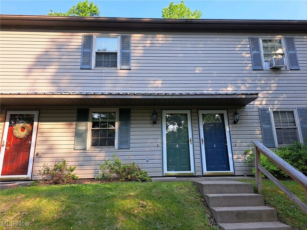 Photo of 6 Sunrise Drive #B, Cambridge, OH 43725 (MLS # 5176497)