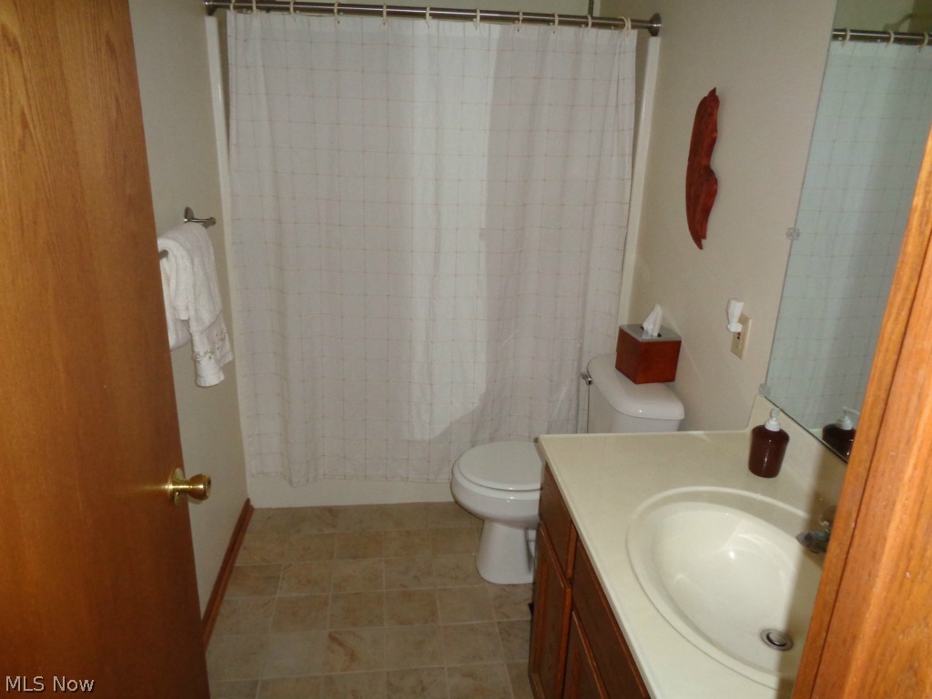 Summit Condo Ph IV - Residential