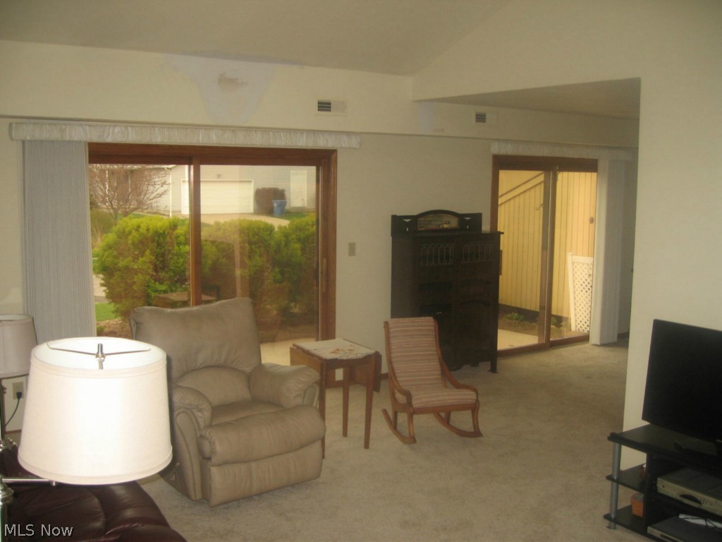 Summit Condo Ph IV - Residential