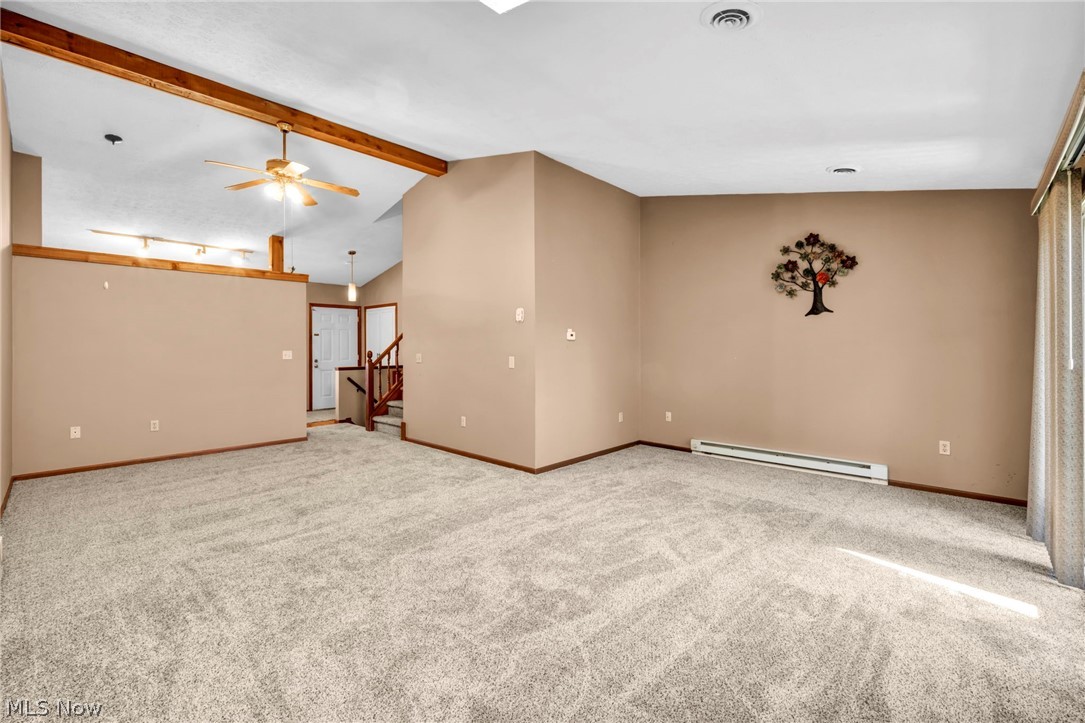 Creekside Vill - Residential