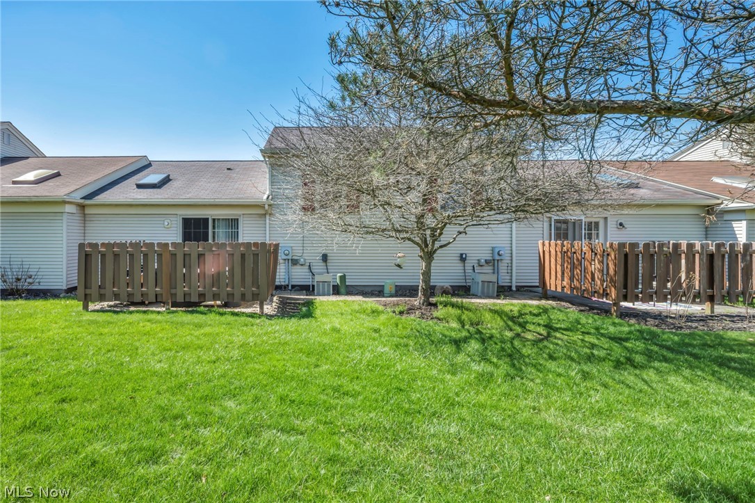 Creekside Vill - Residential