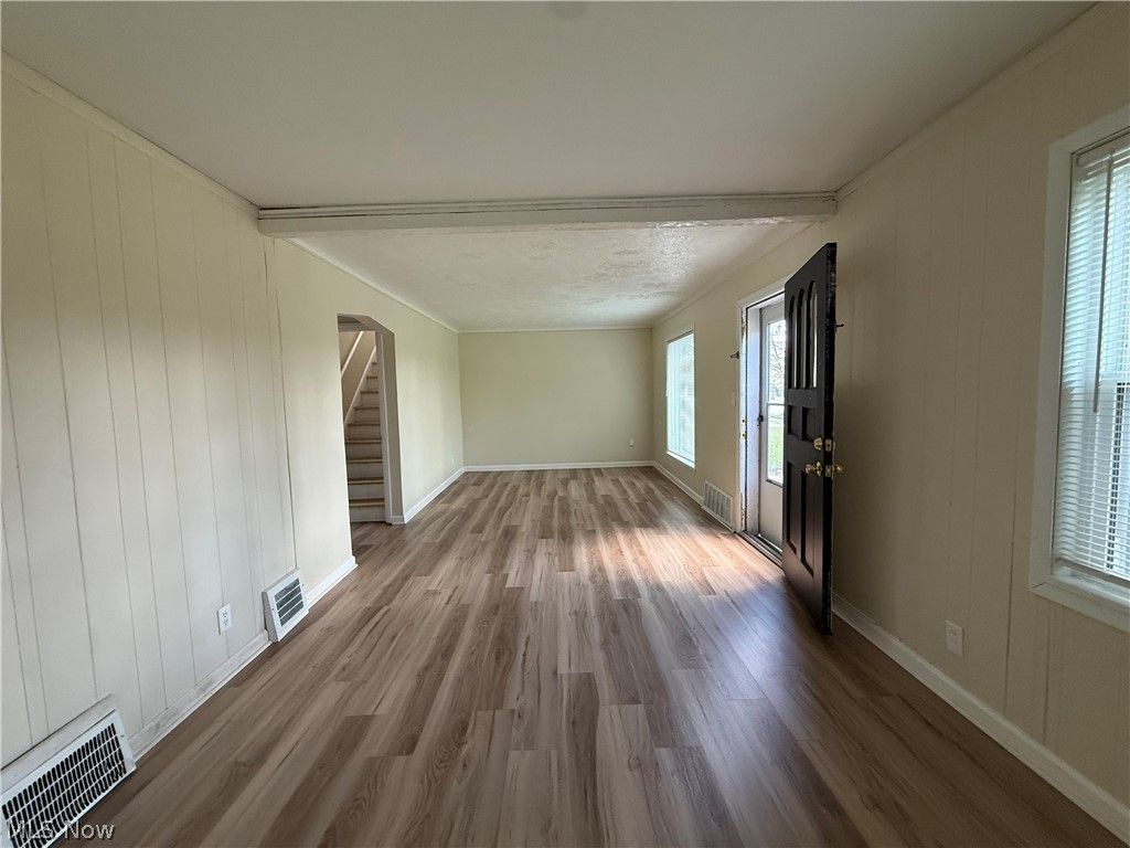 Photo of 18505 Raymond Street, Maple Heights, OH 44137 (MLS # 5203689)