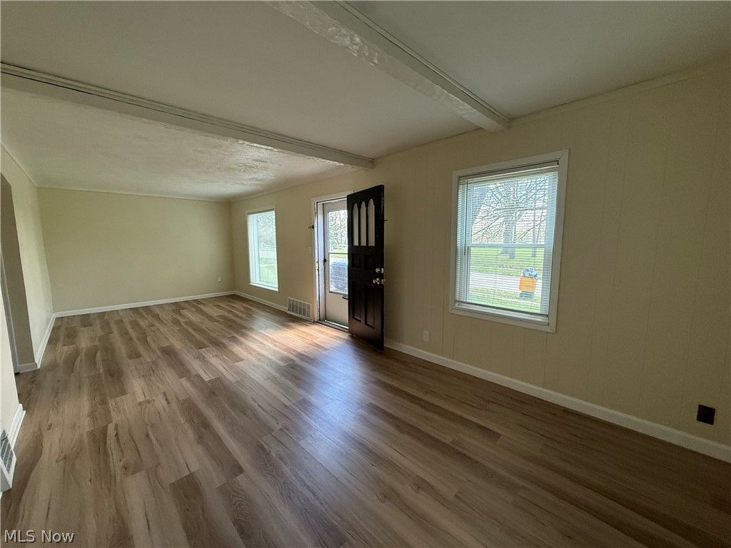 Photo of 18505 Raymond Street, Maple Heights, OH 44137 (MLS # 5203689)