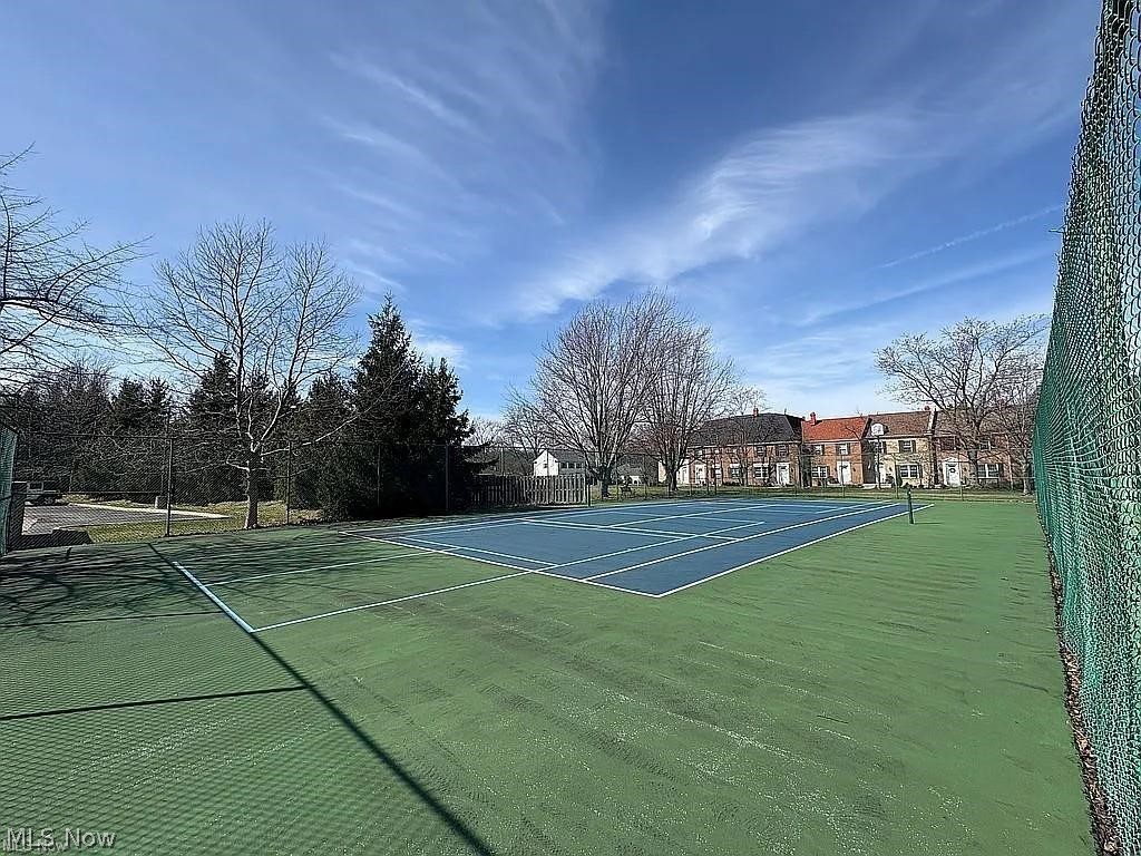 Danford Square Condo - Residential