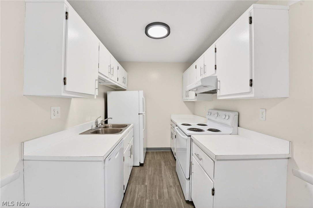 Danford Square Condo - Residential