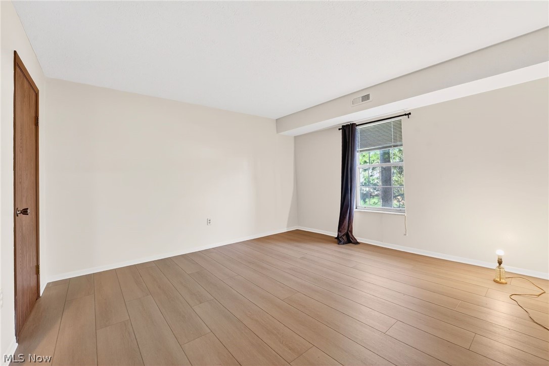 Danford Square Condo - Residential