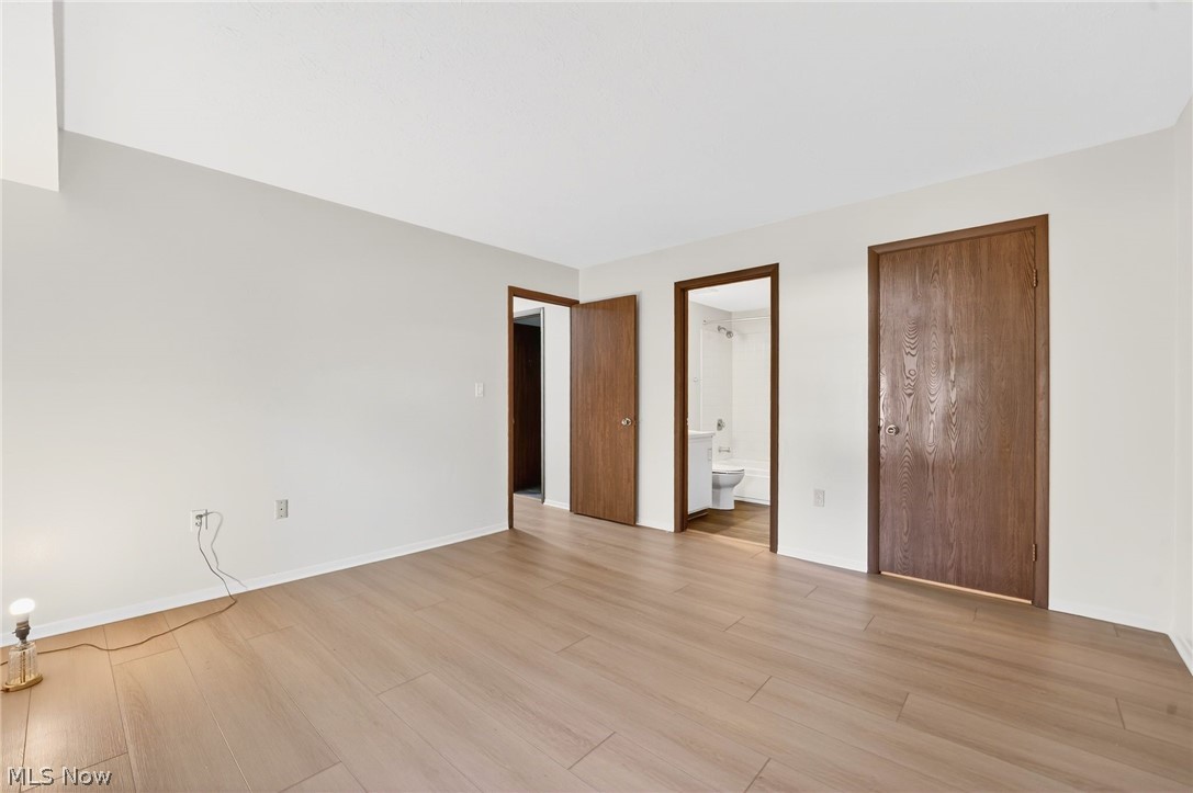 Danford Square Condo - Residential