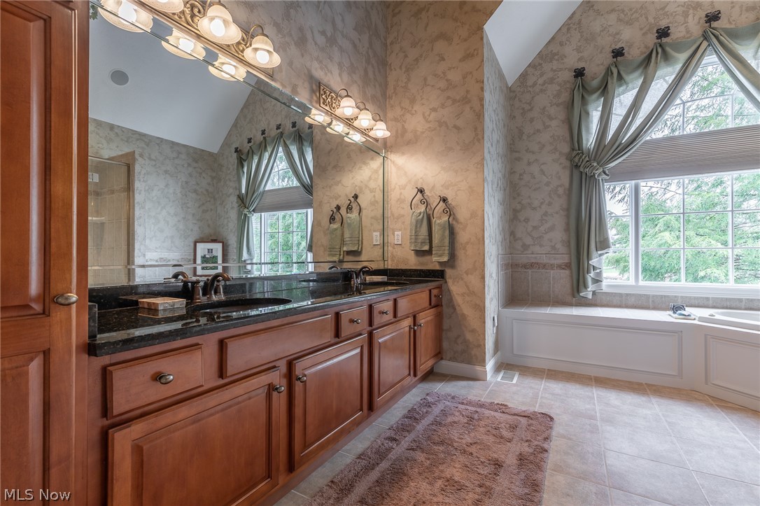 Quail Hollow - Residential