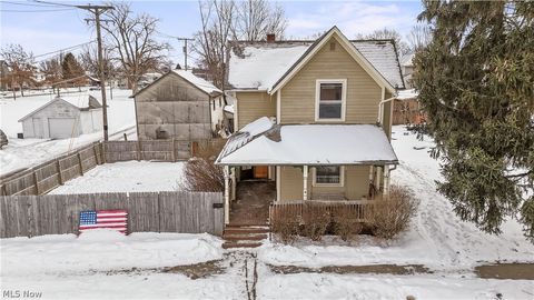 Homes For Sale - 320 S Lane Street<br/> Crawford County, Bucyrus, OH 44820