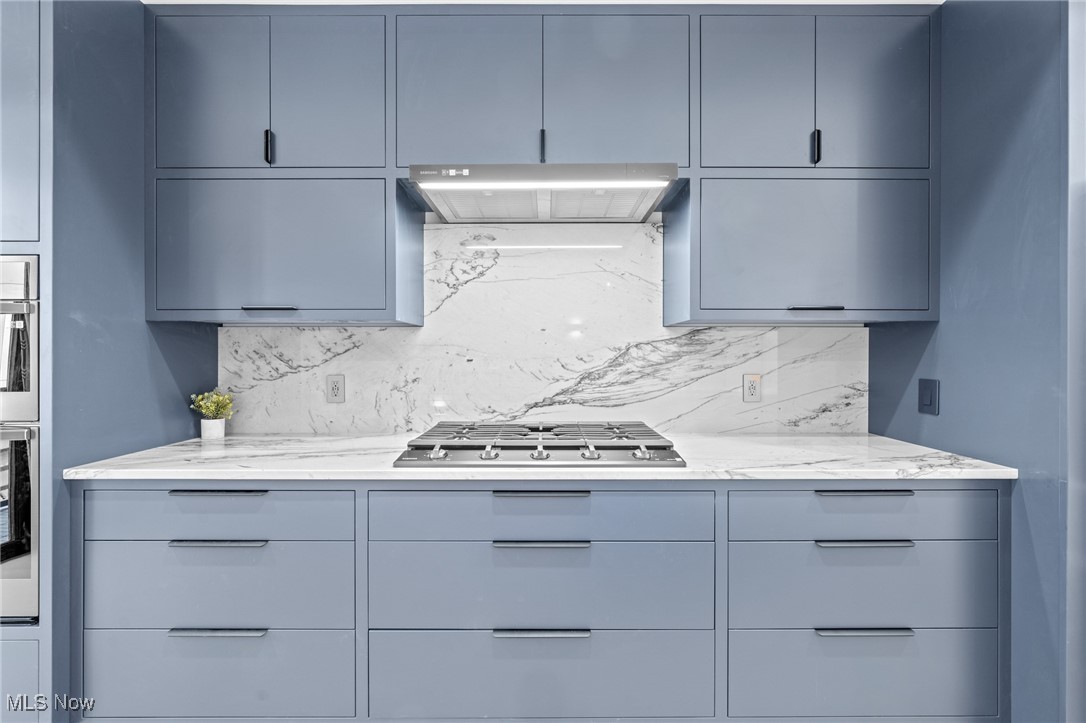 Hinge-Town-Homes - Residential